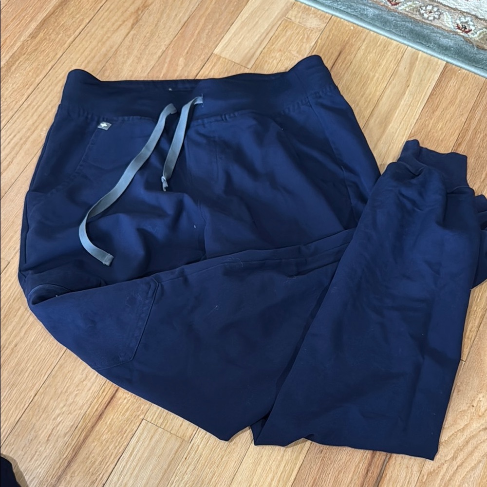 Figs Navy Jogger scrub pants